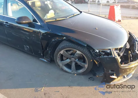 2012 Audi A7 Premium z USA, uszkodzony, nr VIN WAUSGAFC8CN001381